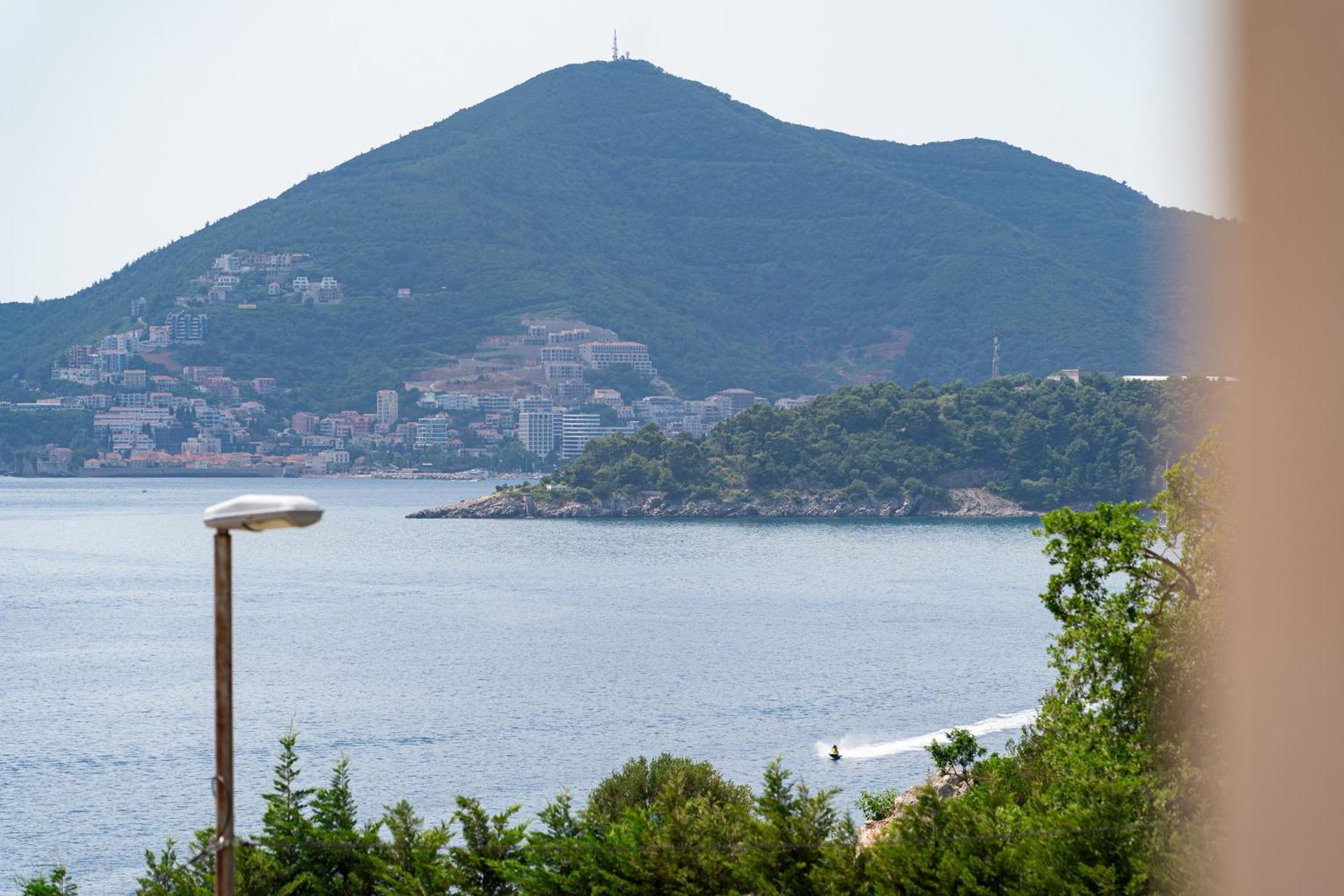 Niki Apartments Przno Sveti Stefan Ngoại thất bức ảnh